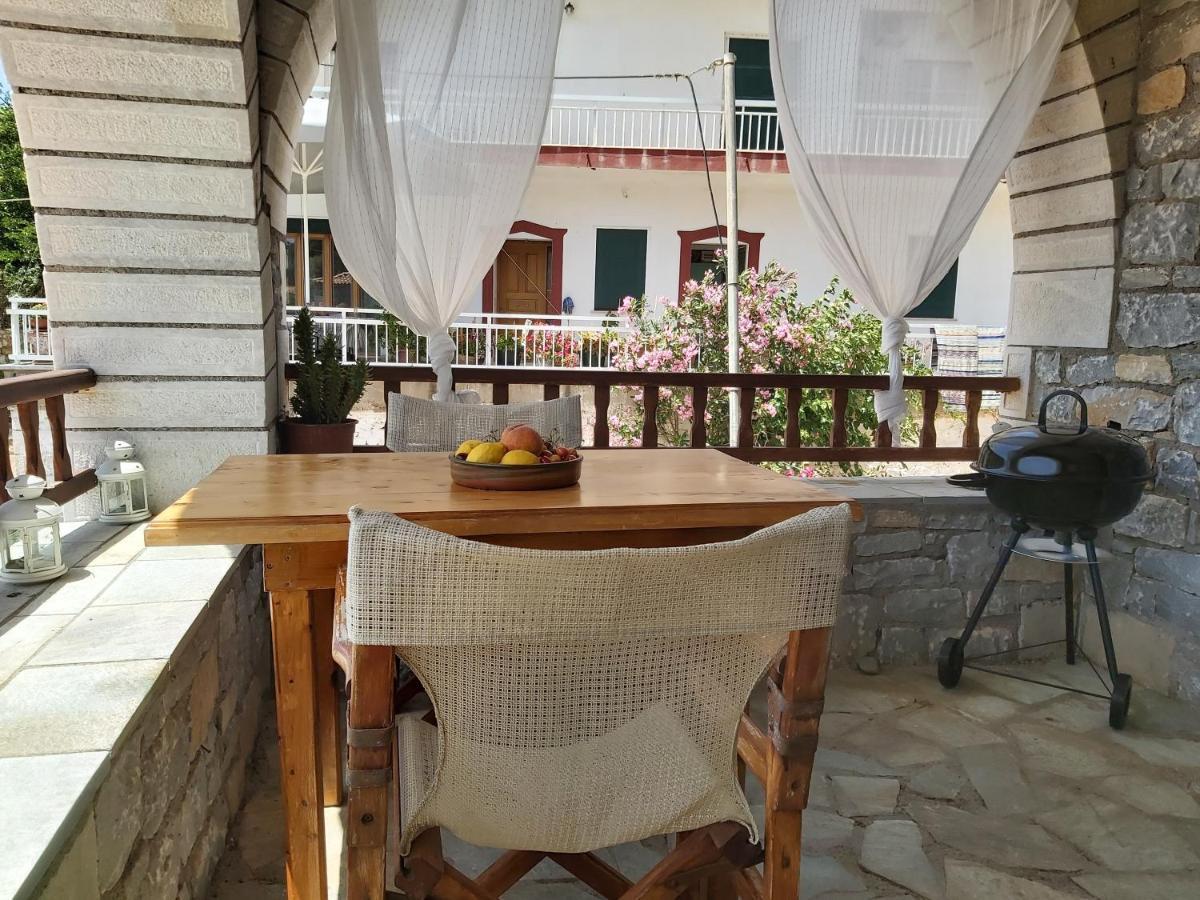 Almyra In Mani Ferienhaus